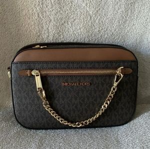 Michael Kors Crossbody